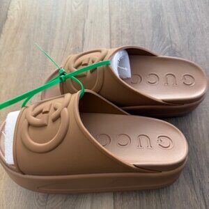 NEW Tan Platform Slides Women Sz 37 (US 6.5)